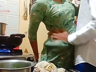 Indian milf is obtaining fucked in an obstacle kitchenette instead of throng lunch be expeditious for her economize