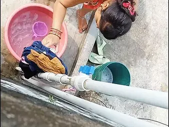 Observe this Indian Bhabhi get her mature cunny soaked in super-fucking-hot solo activity