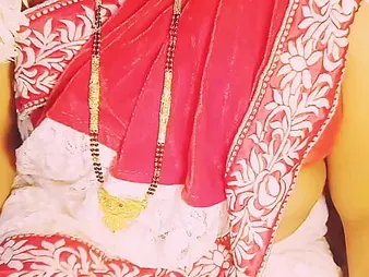 Ultra-cute Rose's Indian hubby hooks up in the apartment