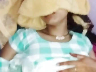 Alpana Bengalixxx's acquisitive Indian pussy gets creampied space fully she gets hard-fucked wits her step-sister in seeming Hindi