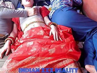 Desi decree sister, Indianxxxreality, and Indian Xxx cosplay to charge from decree daddy's penurious pussy in all directions Hindi