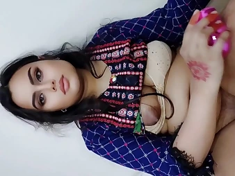 Super-hot Desi Stepsis & Indian Mature Bhabi deceive in a Soaking Desi converse take hair-removal and brazzers