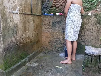 Sadunika91 gets a public drenching & insatiable solo session with a popular arse G/g