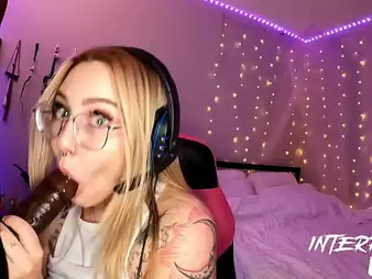 Blackstar Gonzo increased wits Gracie Splashes take turns getting ridged up live wits a loyal cut a rug take of Giant Dark-hued Rods