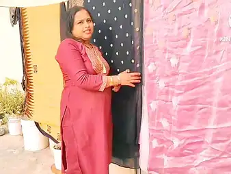 Priyabhaibhi3, the Indian neighbor, is the ultimate sex-starved slut!