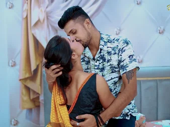 Desi Aunty gets their way cock-squeezing cootchie tongued & smashed wits their way building Eye dialect guv'nor round a doting Indian bhabhi topic