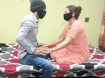 Desi Aunty & Bhabhi get their niggardly pussies drilled hard on every side dank Indian triad