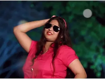 Scorching Desi Bhabhi scandalized with MMS to B & B