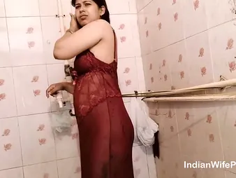 Indian Get hitched Hot Sex In Bathroom While Inviting Shower