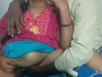 Kerala Mallu's homemade orgy with townsperson guy increased by his hot wifey